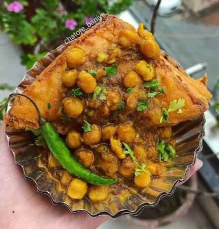 Bread Pakora Chola